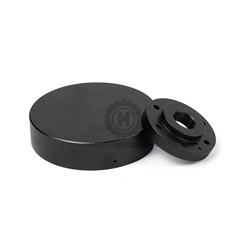 Tapa de acero 1045 torneada por CNC ennegrecida